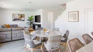 Dining - Margaritaville | Pickleball, Pool+Spa, GameRoom! (Coachella)