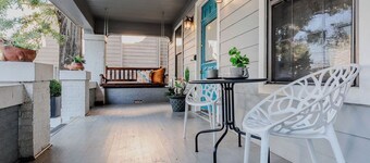 5BR The Hera! Luxury Mansion in Montrose w/ Pool! ★★★★★