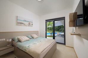 3 bedrooms, Internet