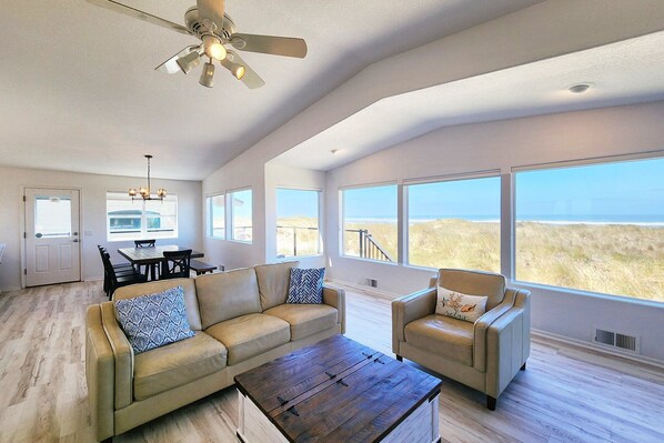 Smart TV, table football