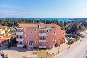 Exterior - Apartments Lotus with Pool by Istrabook (Premantura)