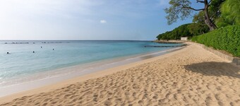 Oceanfront Private Retreat - Bali Hai