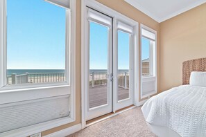 5 bedrooms, iron/ironing board, free WiFi, bed sheets