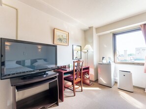 Twin Room, Non Smoking | Free WiFi - Omagari Empire Hotel (Daisen)