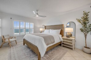 2 bedrooms, iron/ironing board, free WiFi, bed sheets - Updated direct oceanfront corner 2/2 with stunning beach views, a heated pool, and parking garage (Ormond Beach)