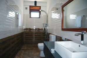 Deluxe Double Room, Balcony, Mountain View | Bathroom | Shower, free toiletries, hair dryer, slippers - Duet hearts (Ella)