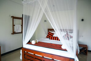 Deluxe Double Room, Balcony, Mountain View | Minibar, laptop workspace, iron/ironing board, free WiFi