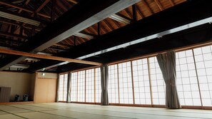 Interior - Naoshima Tsutsujiso Lodge (Naoshima)