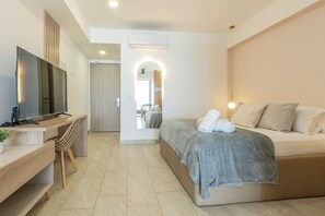 1 bedroom, iron/ironing board, WiFi