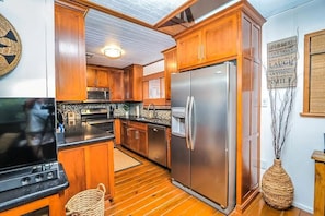Microwave, stovetop, dishwasher