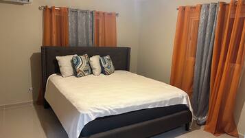 1 camera, Wi-Fi, lenzuola