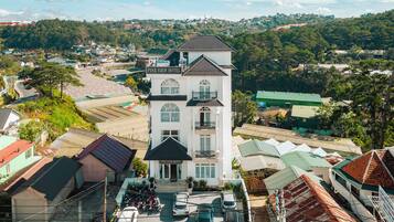 Fachada da propriedade