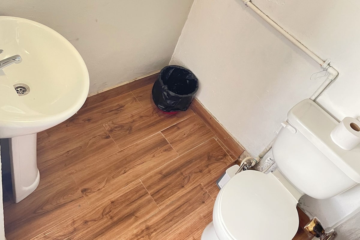 Quarto casal panorâmico, vista para a montanha | Wi-Fi de cortesia, roupa de cama