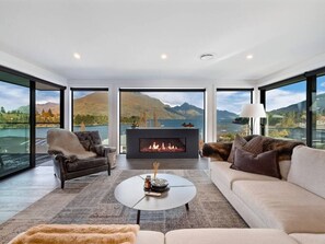 تلفزيون، مدفأة