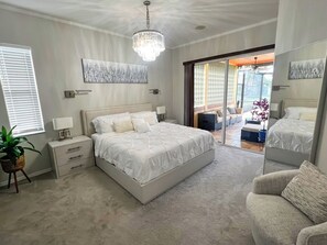 4 bedrooms, desk, iron/ironing board, free WiFi