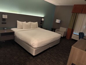 2 chambres, fer et planche à repasser, Wi-Fi, literie fournie
