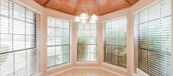 3-bedroom house in fantastic DeSoto with AC, WiFi