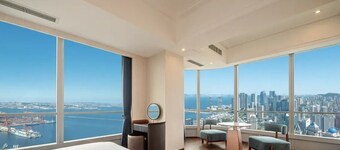 Madison Hotel Dalian Zhongshan Square Seaview