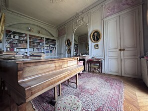 Hall