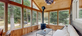 Awesome mountain chalet with a hot tub, fire pit, and room for the whole family