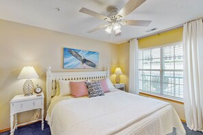 2 bedrooms, iron/ironing board, Internet, bed sheets