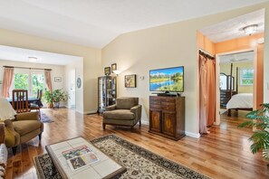 3 chambres, bureau, fer et planche à repasser, Wi-Fi gratuit