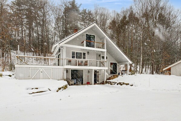 Exterior - Peaceful riverfront house, dog-friendly, woodstove, decks, bbq, firepit, dock (Newfane)