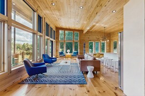 Interior - Modern cabin nestled in a hidden valley with creek and game room (Ellijay)