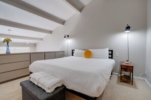 1 bedroom, desk, iron/ironing board, free WiFi