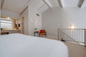 1 Schlafzimmer, Schreibtisch, Bügeleisen/Bügelbrett, kostenloses WLAN