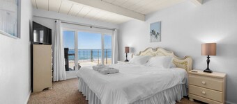 1960's Rio Del Mar Beach House - Stunning Views!