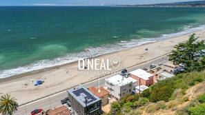 On the beach - 3 Bedroom Rio Del Mar Home - Steps to Beach! (Aptos)