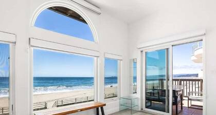 3 Bedroom Rio Del Mar Home - Steps to Beach!