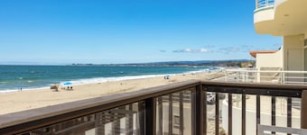 3 Bedroom Rio Del Mar Home - Steps to Beach!