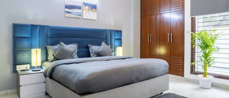 Coffres-forts dans les chambres, bureau