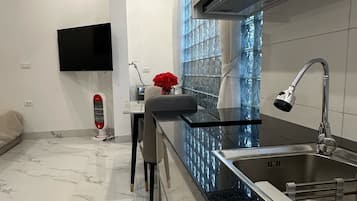 Microwave, oven