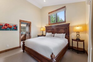 4 bedrooms, iron/ironing board, WiFi, bed sheets - Cascade Village 4BR | Hot Tub + Shuttle Access (Vail)