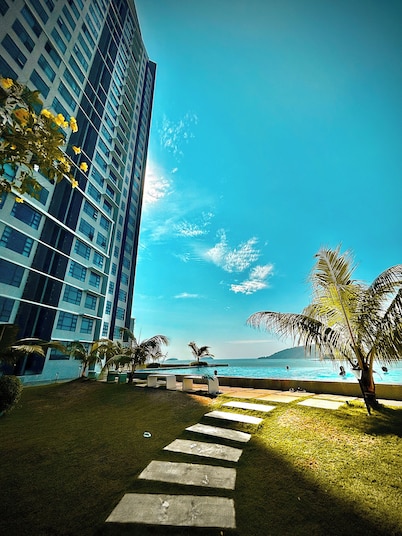 Jesselton Quay - SeaView