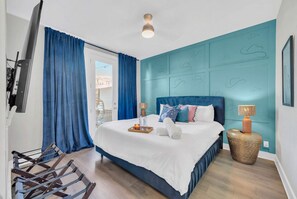 Unclassified image, 2 of 41, button