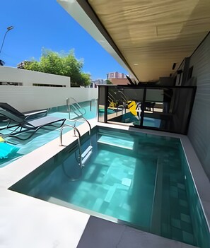Apartment | Pool