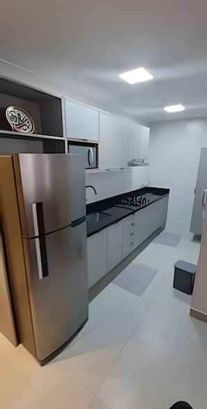 公寓 | 私人厨房 | 冰箱、微波炉、炉灶、厨具/餐具