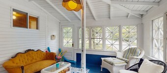 Charming home with walkable beach, large yard, deck, fire pit, and A/C