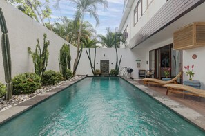 Alberca al aire libre 