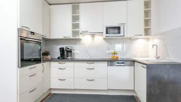 冰箱、烤箱、洗碗机、茶具/咖啡用具