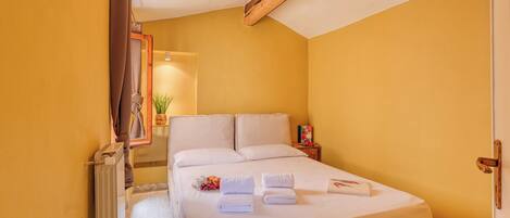 SmekmÄnadslÀgenhet - flera sovrum (Boutique Apartment Casa Del Giudice) | 3 sovrum och sÀngklÀder