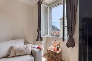 Staduitzicht vanuit accommodatie