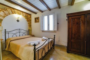 Familie villa, meerdere slaapkamers (Masseria Santu Lasi) | 5 slaapkamers, gratis wifi, beddengoed