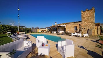 Piscina externa sazonal