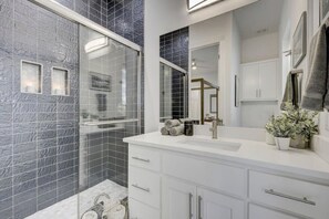 Unclassified image, 3 of 17, button