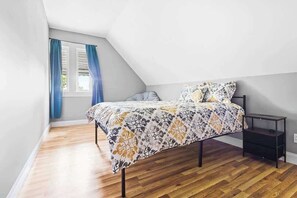 11 bedrooms, iron/ironing board, travel cot, WiFi